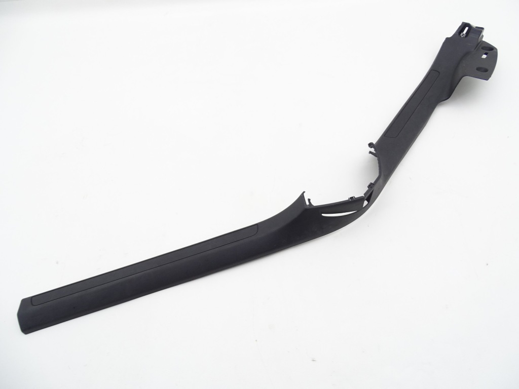 Купити Vw passat b6 05-10 накладка порога  поріг внутрішня ліва 3c0853370