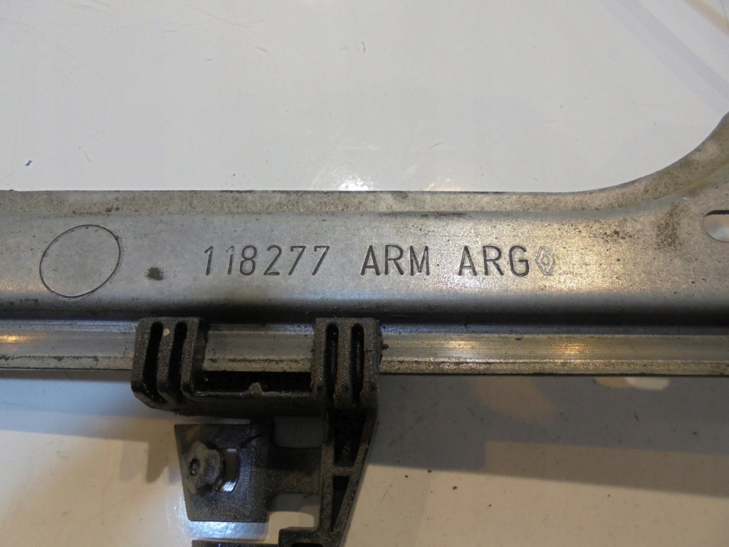 Подъемник стекло левый задний  задний renault modus Доставка